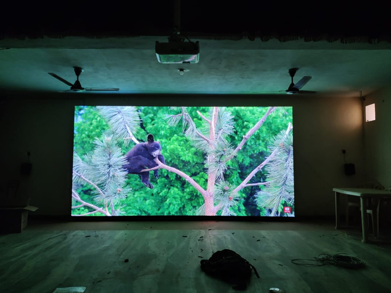 indoor-video-wall-11